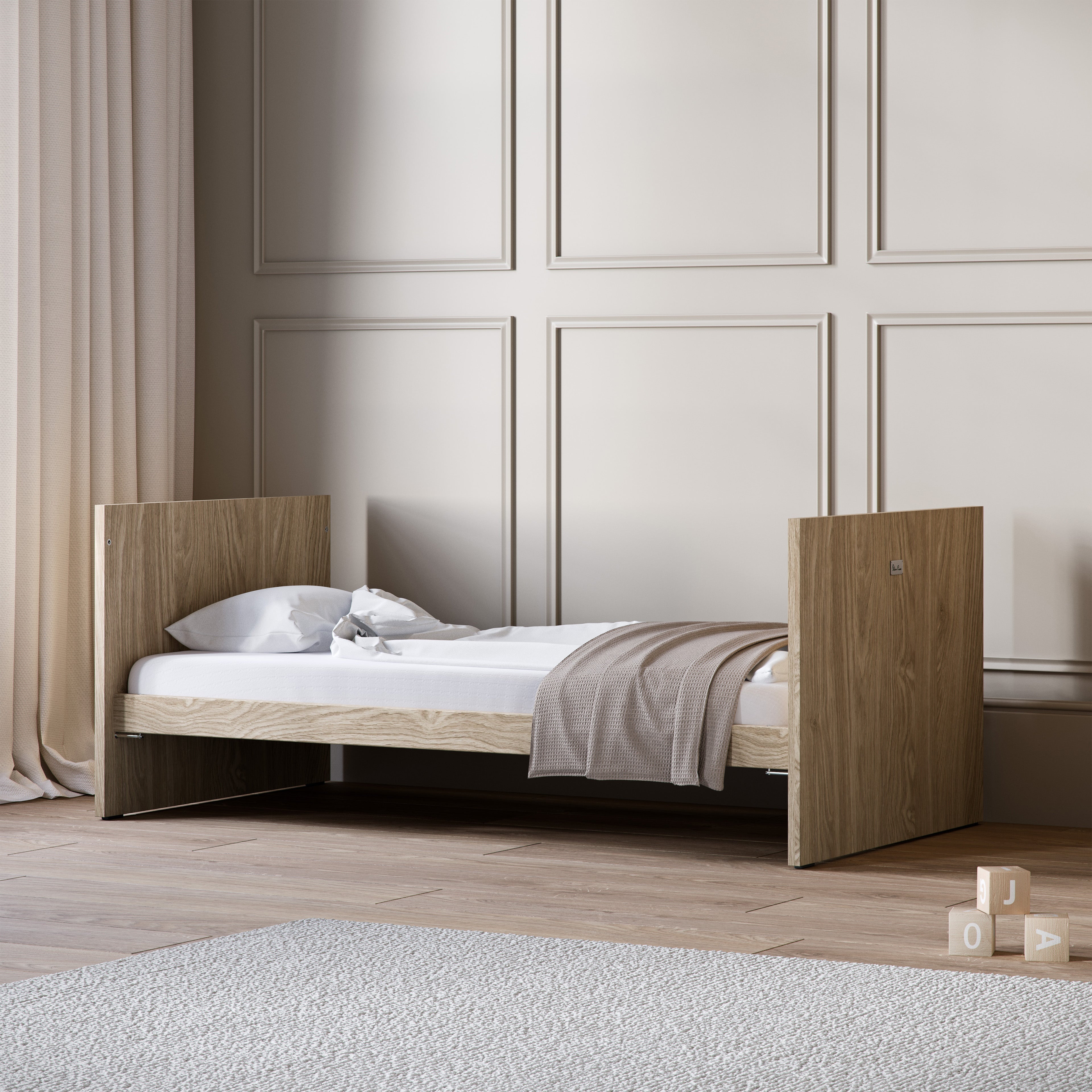 Geneva 2 Piece Nursery Set with Convertible Cot Bed to Toddler Bed & Dresser