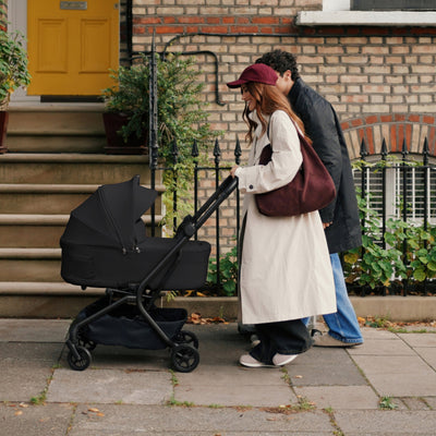 Nia Onyx Compact Travel Stroller with Carrycot (6 Piece)