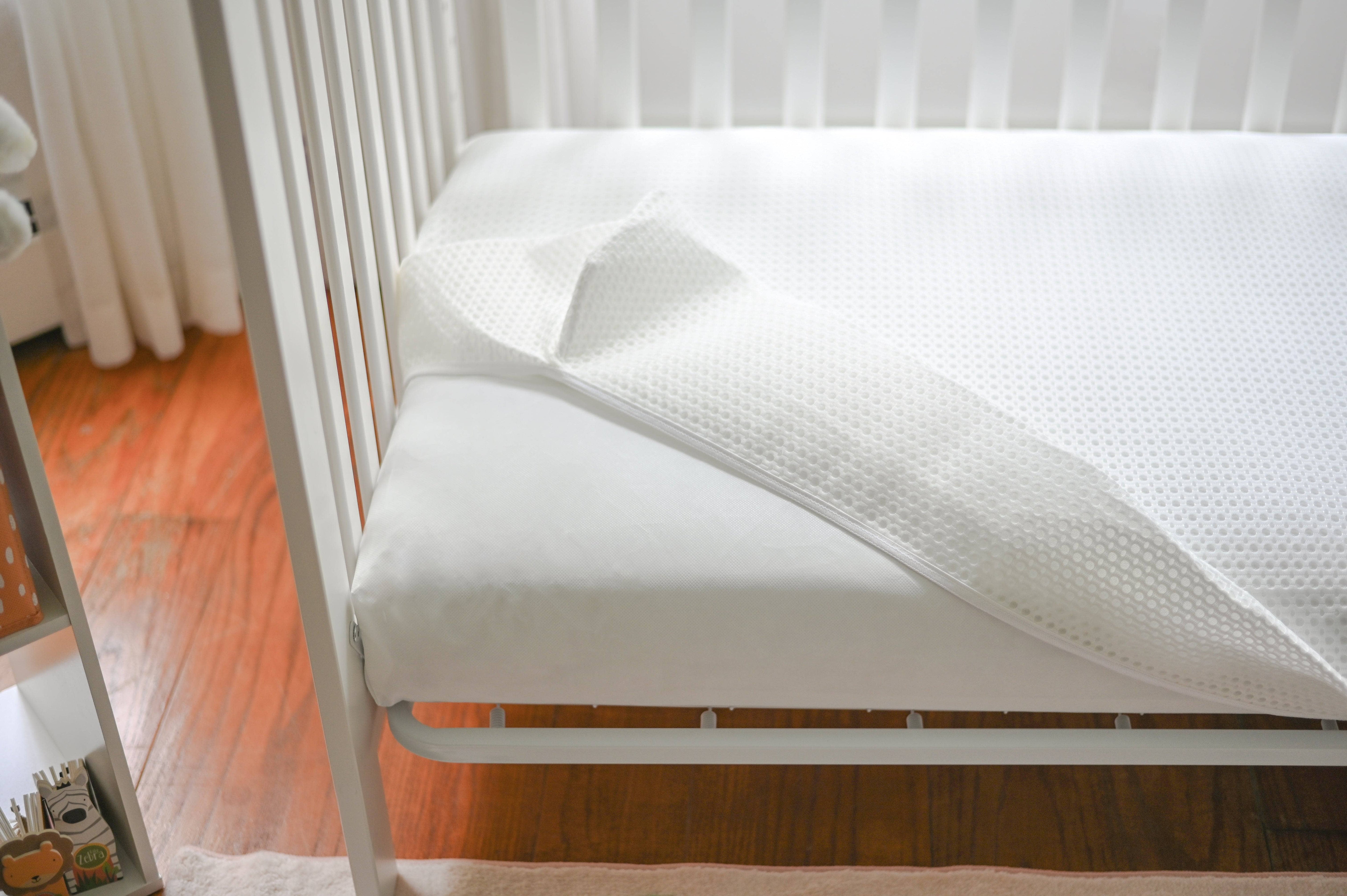 Lullaby Earth Breeze Air Breathable Pad