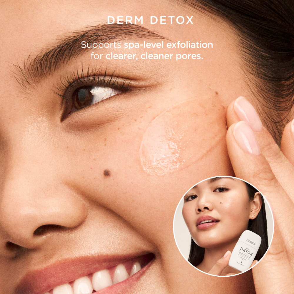 Shark Beauty FacialPro Glow Glow-Boosting At-Home Facial System Spa Blue