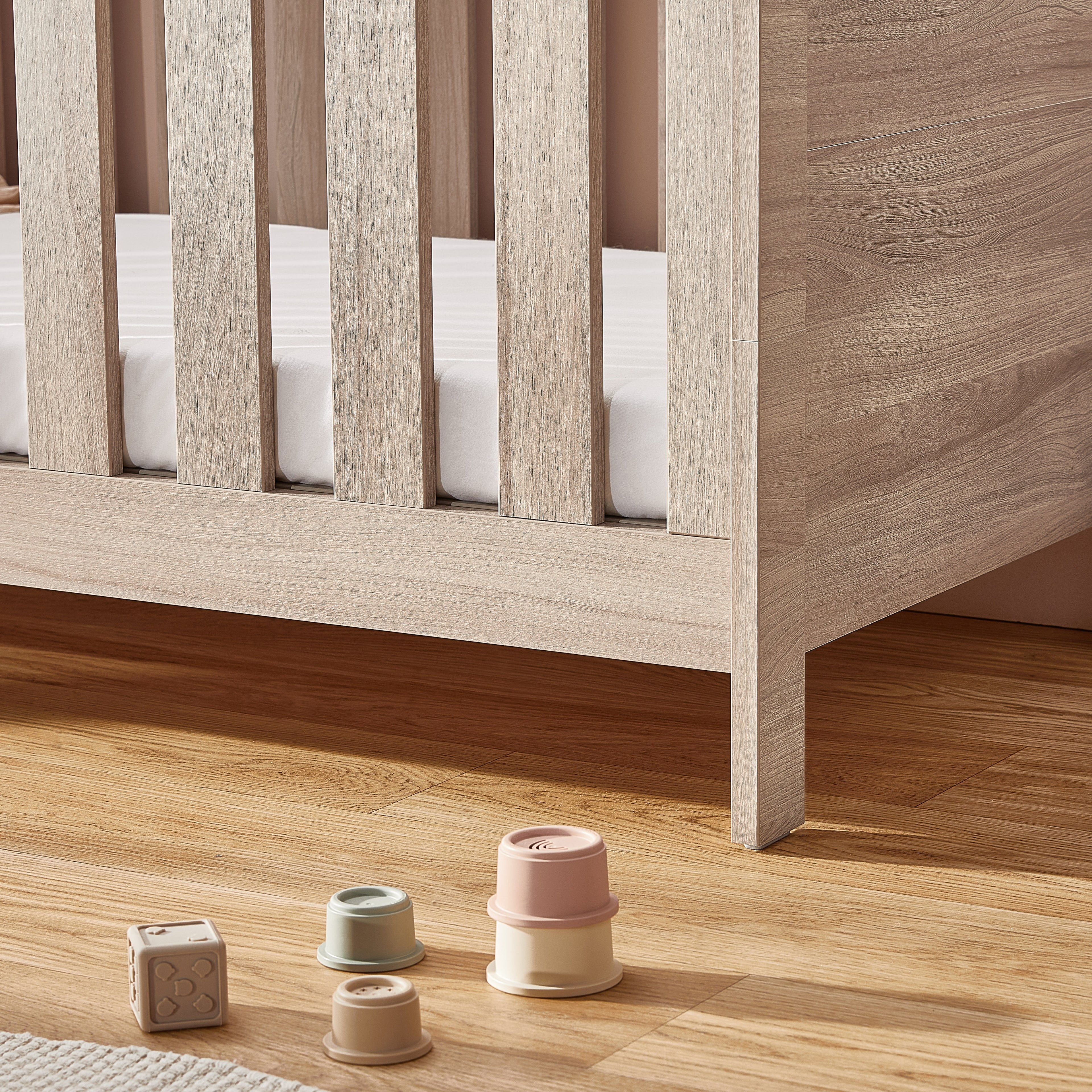 Bromley Oak Convertible Cot Bed to Toddler Bed