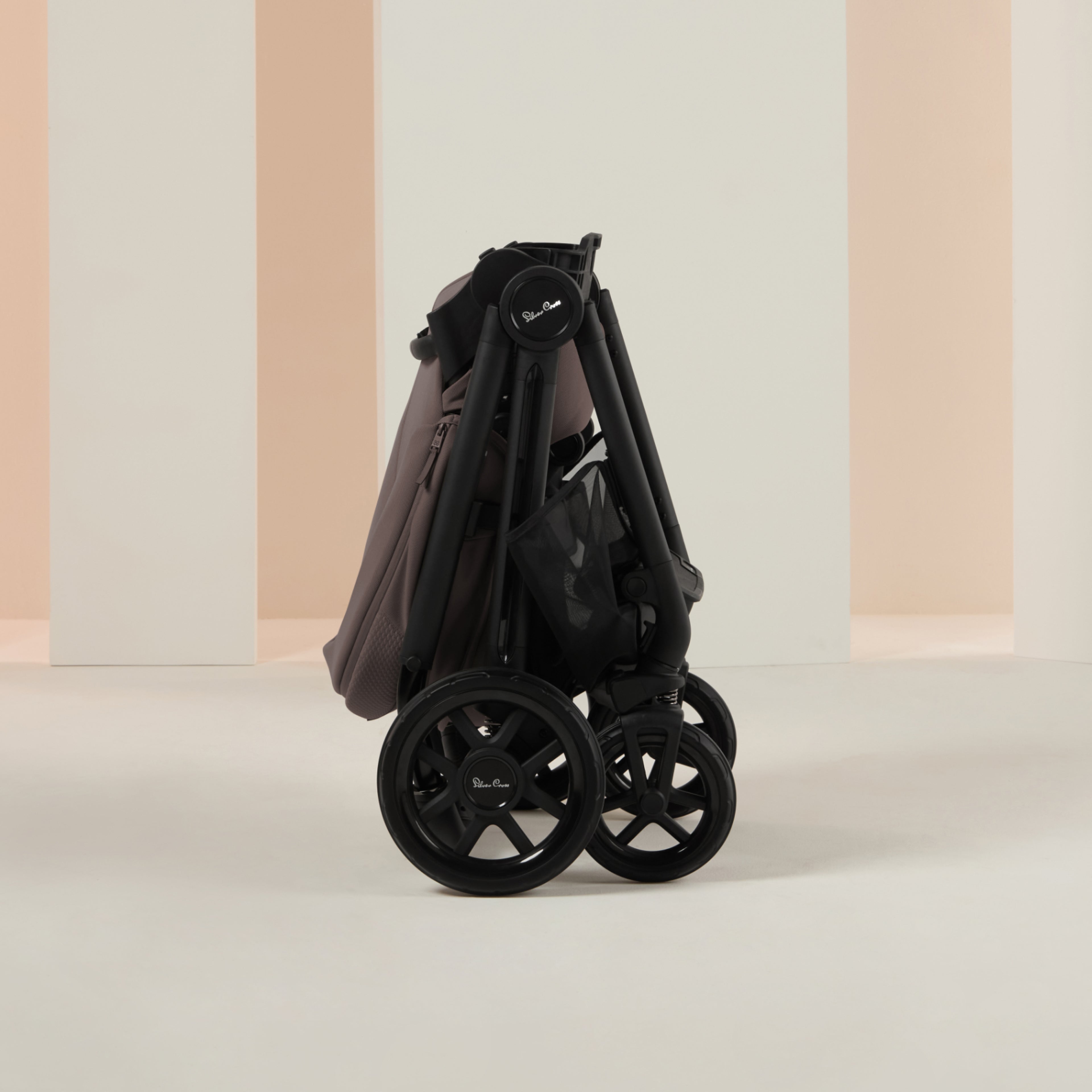 Reef 2 Caramel Travel System Accessory Bundle (9 piece)